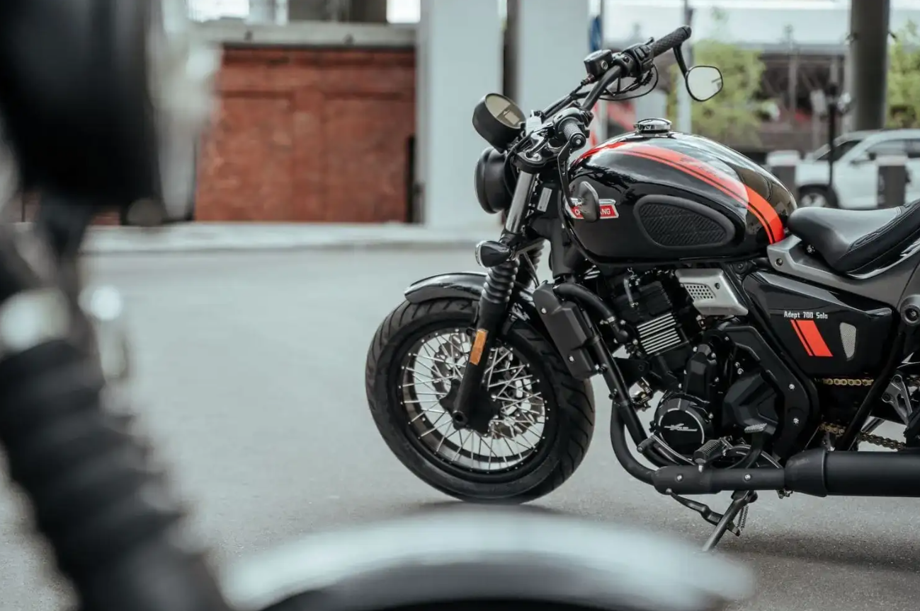 Мотоцикл CJ Adept Solo 700 в Ухте