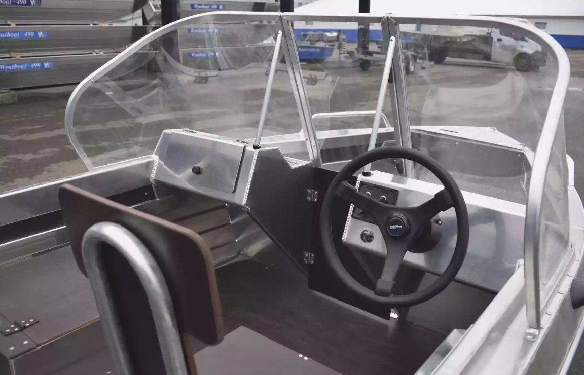 Алюминиевая лодка  Neman-400 DC в Ухте