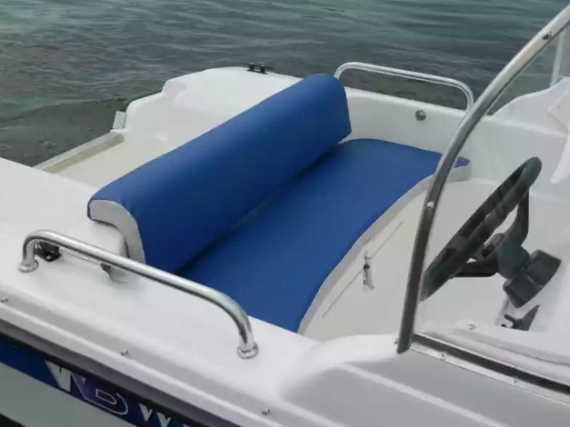 Стеклопластиковый катер Wyatboat-430 DCM (тримаран) в Ухте