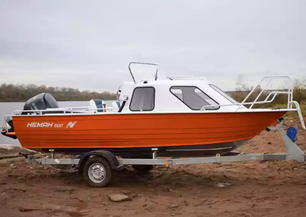 Алюминиевый катер Неман-500 (каютный) в Ухте