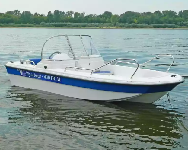 Стеклопластиковый катер Wyatboat-430 DCM (тримаран) в Ухте