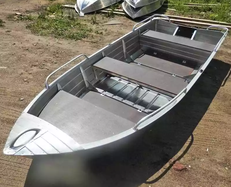 Алюминиевая лодка Вятка-Профи 37 в Ухте