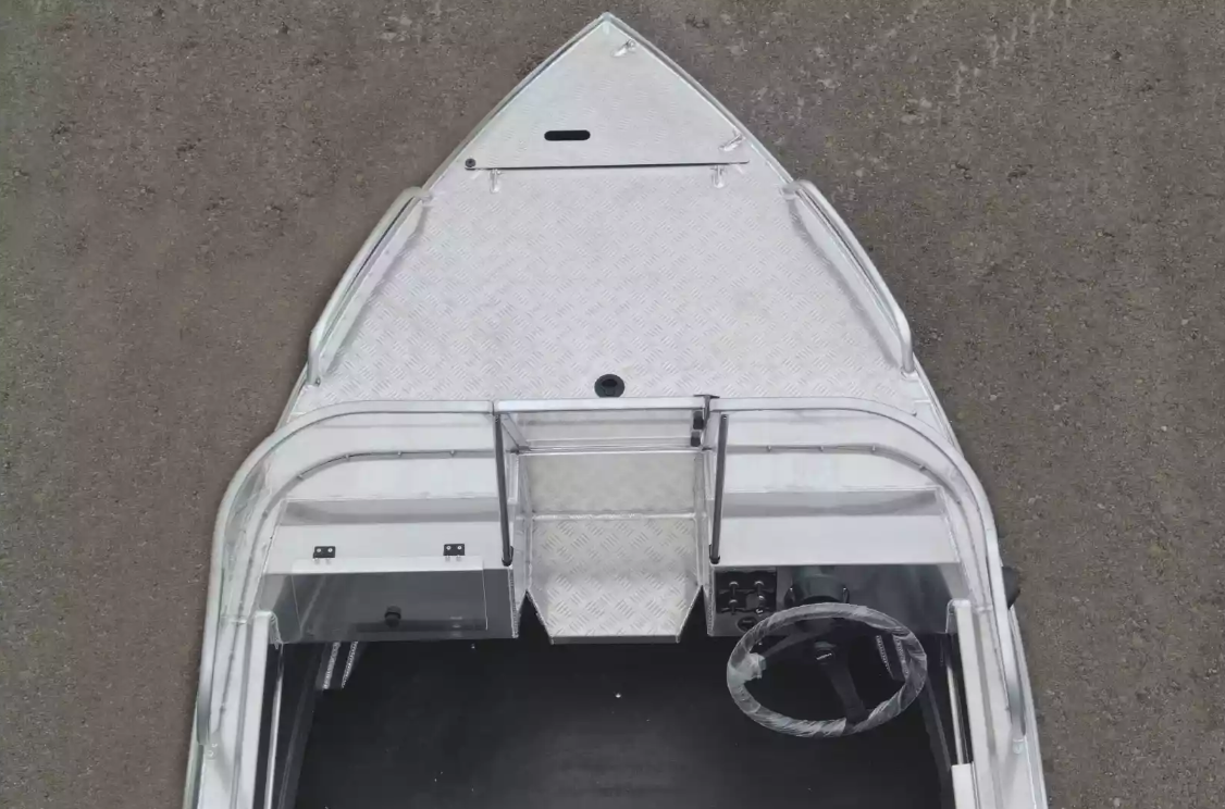 Алюминиевая лодка  Neman-400 PRO в Ухте