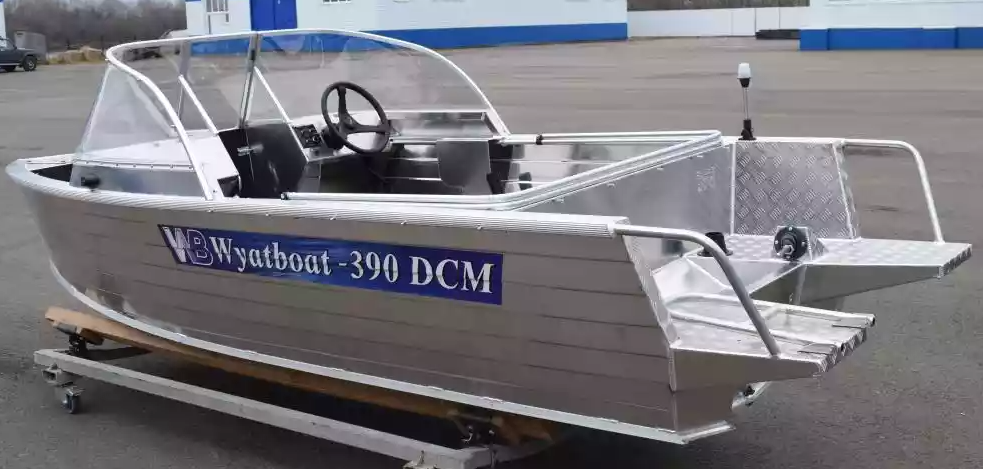 Алюминиевая лодка Wyatboat-390 DCM Увеличенный борт в Ухте