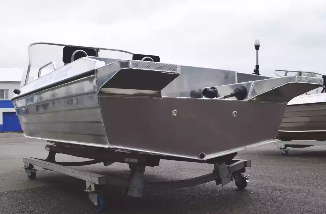 Алюминиевая лодка  Neman-400 DC в Ухте