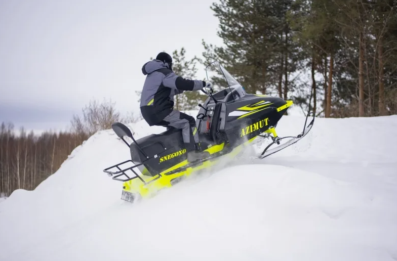 Миниснегоход Бурлак Азимут 20 л.с.  Б/У в Ухте