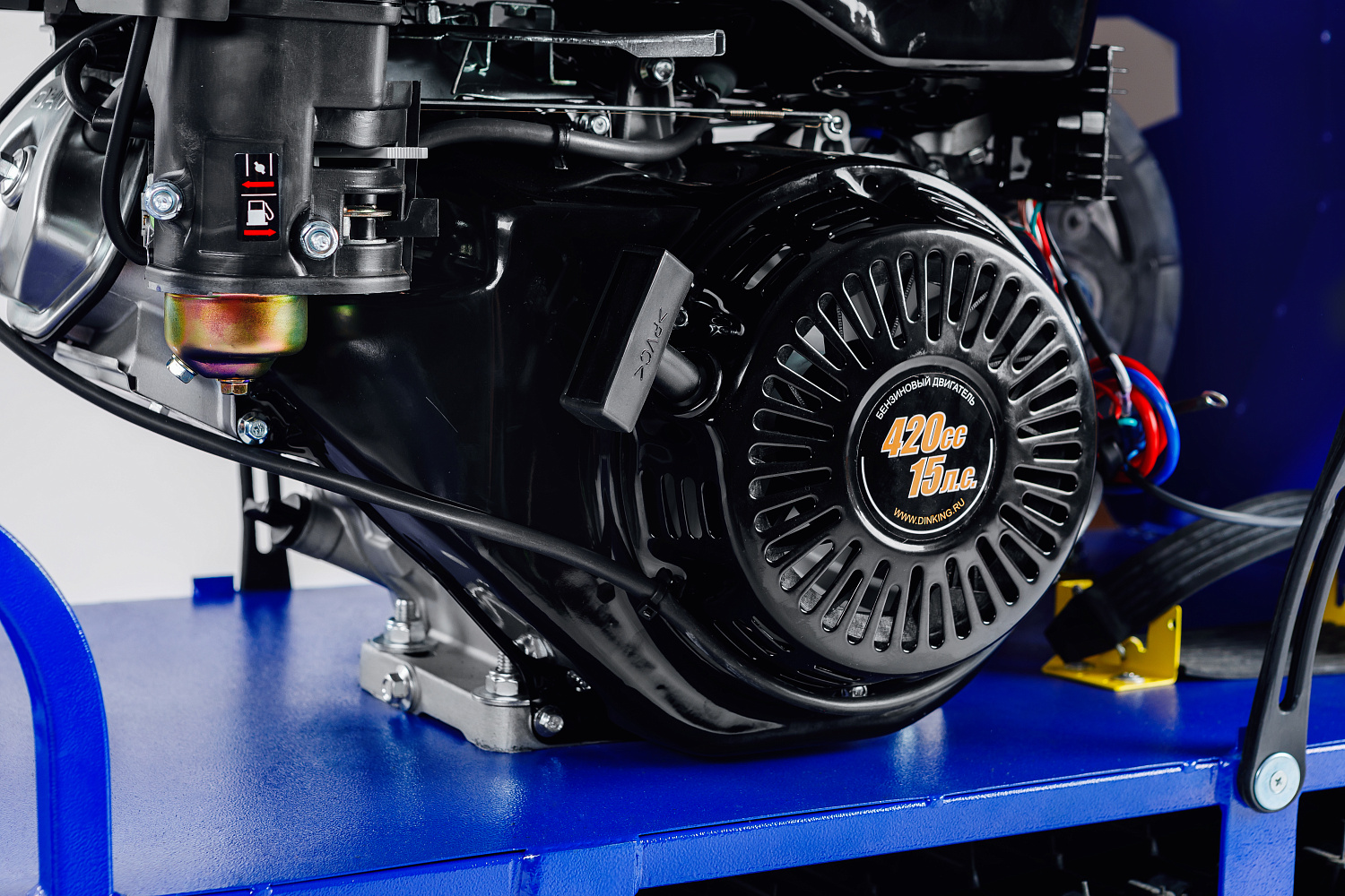 МОТОБУКСИРОВЩИК SNOW DOG 15 л.с. в Ухте