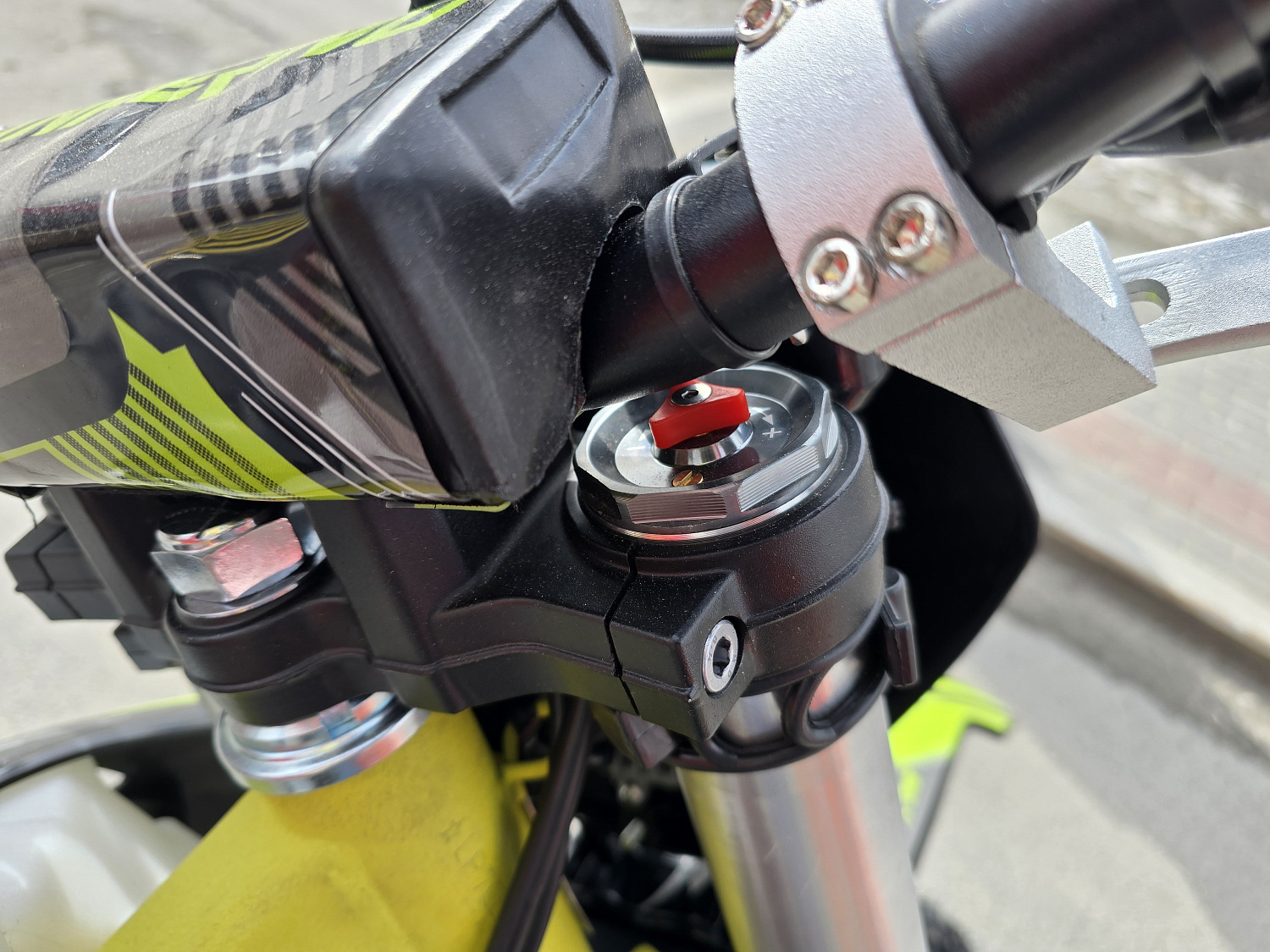 Кроссовый мотоцикл PROMAX INFERNO 380 (4 valves, 5 gears) в Ухте